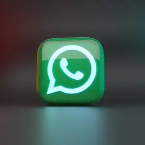 WhatsApp Rivoluziona la Messaggistica: Funzione "Salva le Bozze"!