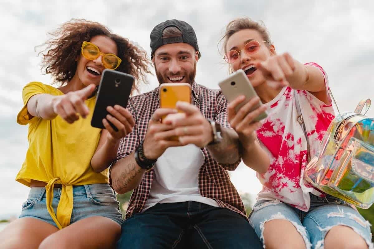 Scopri come funziona Instagram oggi: suggerimenti e trucchi per il 2025